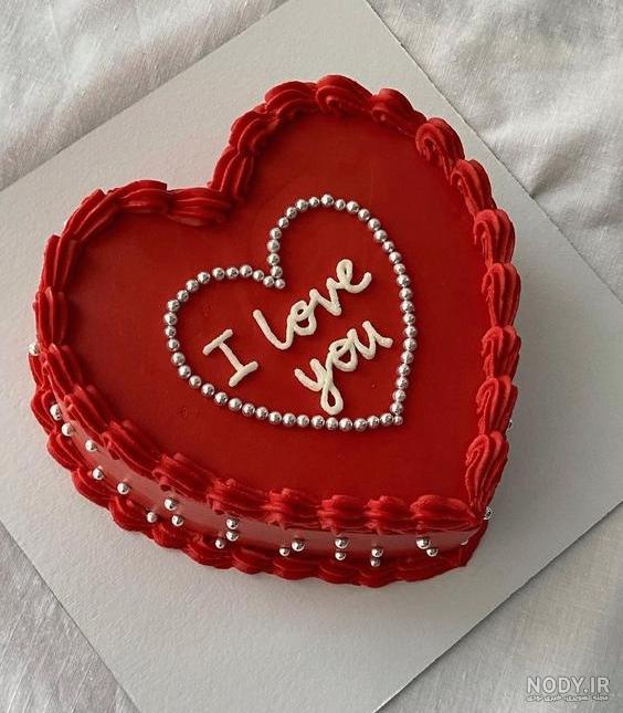 طرز تهیه کیک قلبی برای ولنتاین🍓 - بیسکوپدیا طرز تهیه کیک قلبی برای ولنتاین🍓 - بیسکوپدیا