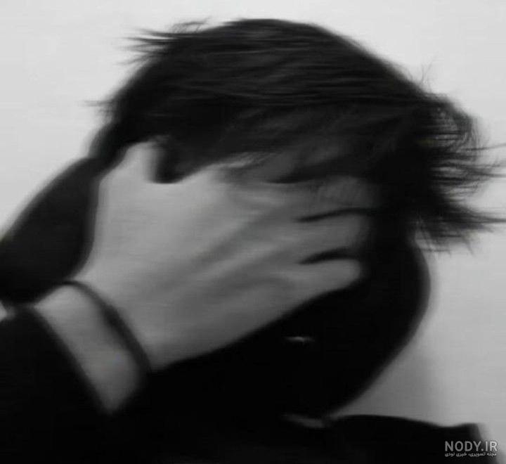عکس غمگین پسرانه برای پروفایل + متن های ناراحتی و غم پسرونه