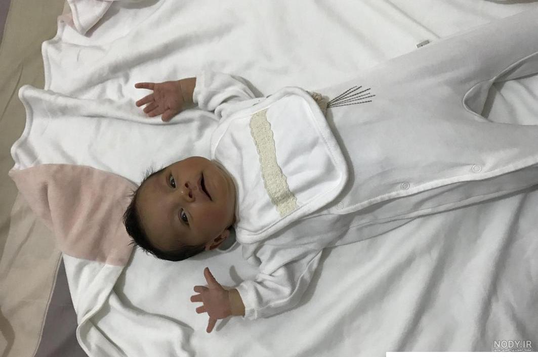 عکس پسر سبزه خوشگل - عکس نودی