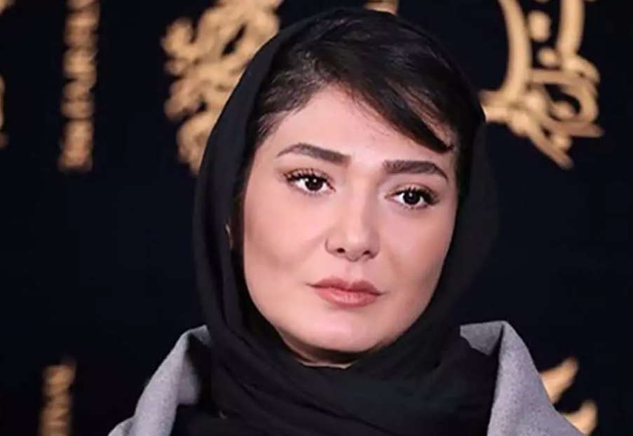 سلفی جدید و جذاب مینا وحید از نیمرخ صورتش! سلفی جدید و جذاب مینا وحید از نیمرخ صورتش!