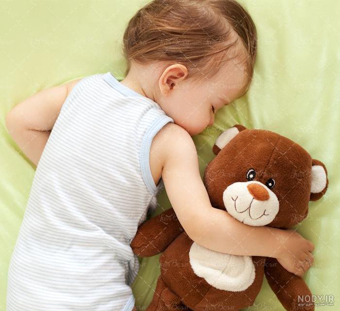 عکس اتلیه کودک خوابیده عکس اتلیه کودک خوابیده