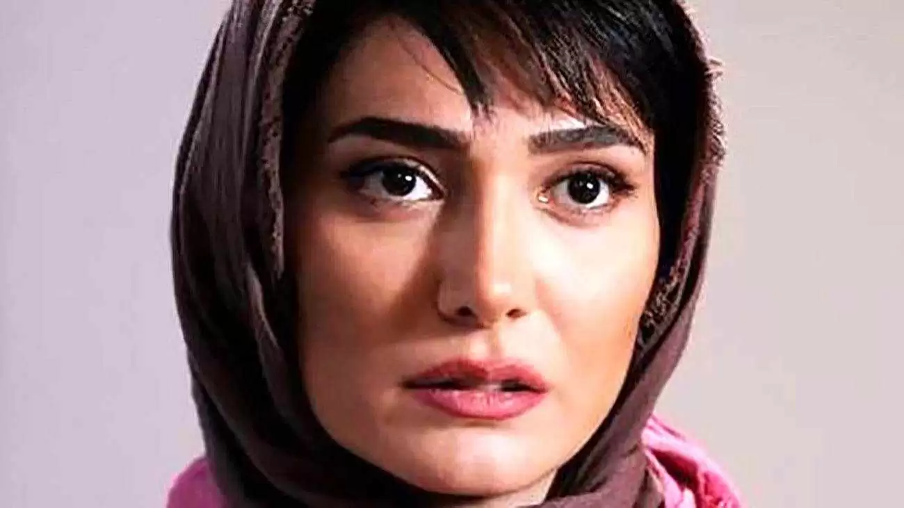 فیلم واکنش مینا وحید به افتضاحش! + ویدیو لحظه بازداشت خانم بازیگر فیلم واکنش مینا وحید به افتضاحش! + ویدیو لحظه بازداشت خانم بازیگر