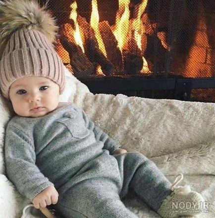 ژست عکاسی کودک در برف | نکات + ایده‌های خلاقانه | عکس پرینت