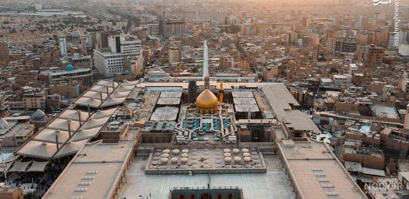 حال و هوای زائران اربعین در حرم امام علی (ع) + فیلم حال و هوای زائران اربعین در حرم امام علی (ع) + فیلم