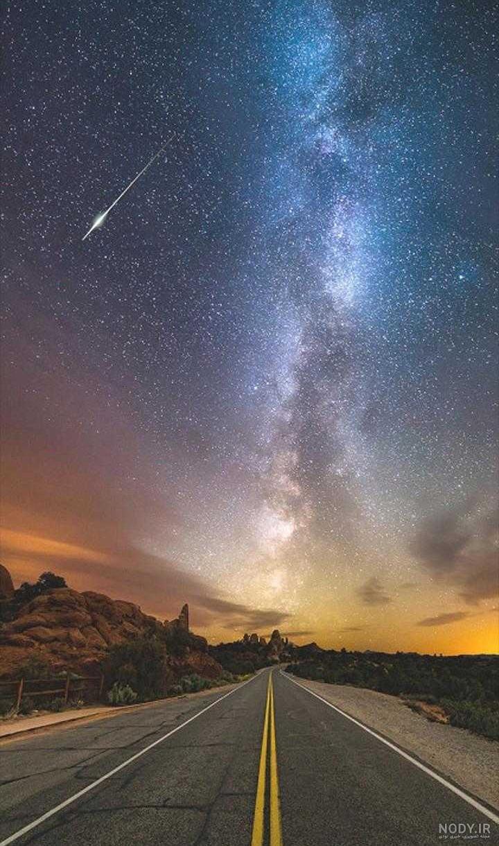 عکس جاده زیبا در شب