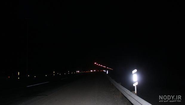 شبُ جاده و تنهایی شبُ جاده و تنهایی