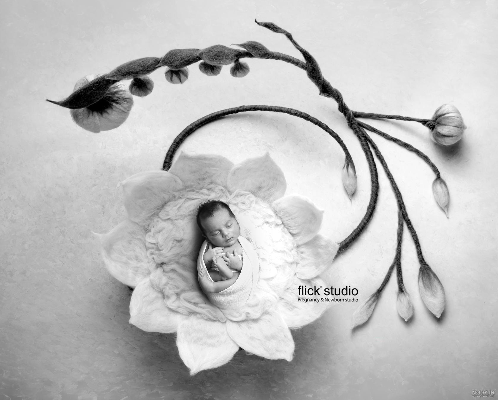 عکس سیاه سفید برای نوزاد