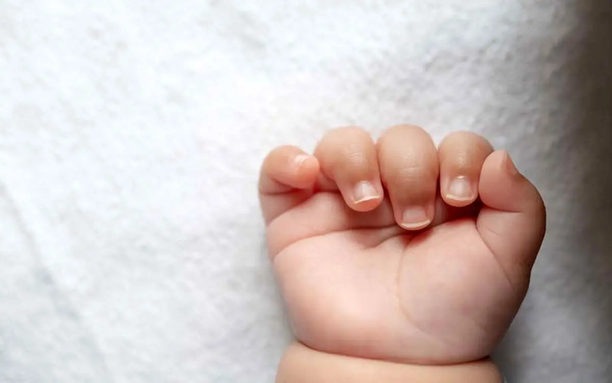 عکس نوزاد سیاه سفید