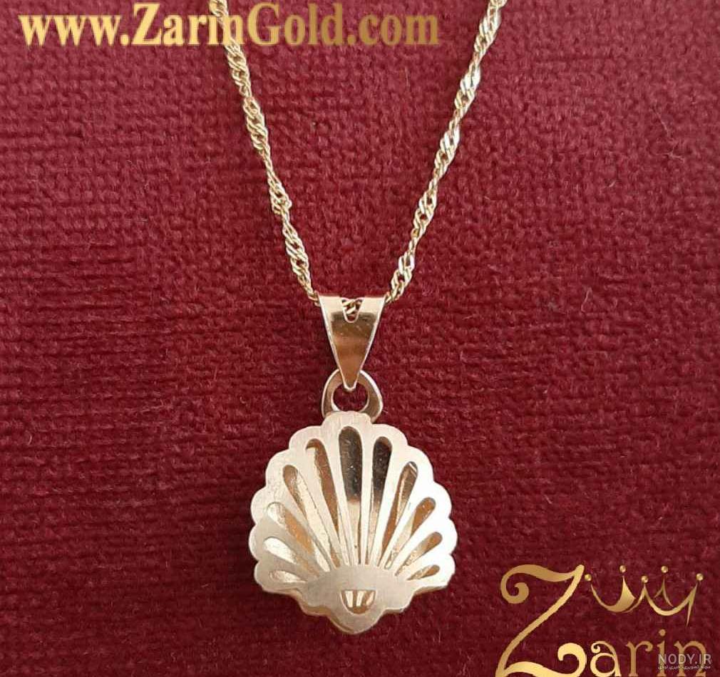 گردنبند طلا با گوی و صدف گردنبند طلا با گوی و صدف