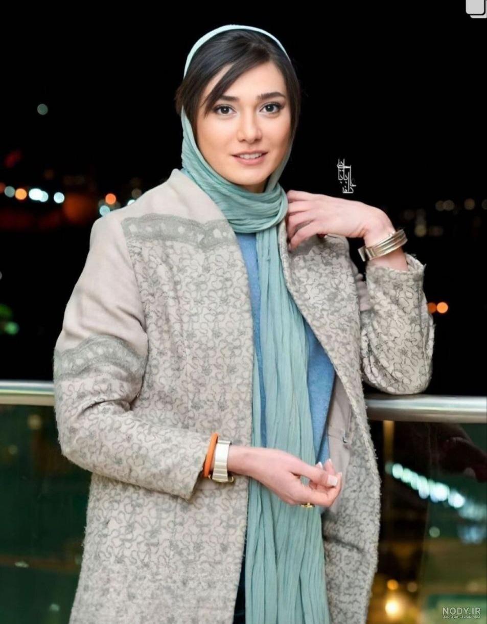 استایل جدید، بیوگرافی و زندگی خصوصی مینا وحید + عکس های جذاب استایل جدید، بیوگرافی و زندگی خصوصی مینا وحید + عکس های جذاب