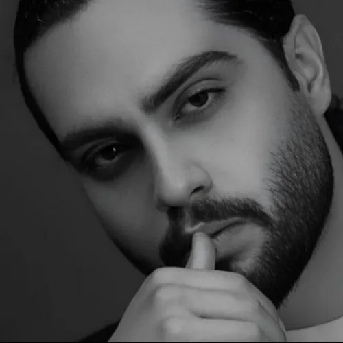 بیوگرافی حامیم خواننده؛ سن، قد و ماجرای عکس مادرش بیوگرافی حامیم خواننده؛ سن، قد و ماجرای عکس مادرش
