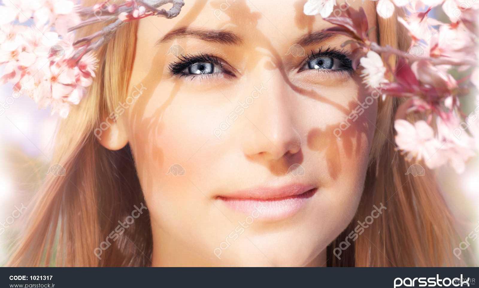تاج گل ترحیم و تسلیت طرح پژمان | اطلس گل | Atlas Flower تاج گل ترحیم و تسلیت طرح پژمان | اطلس گل | Atlas Flower
