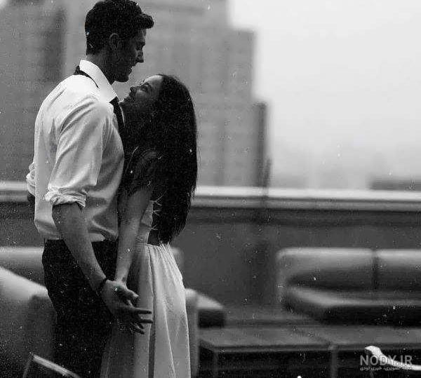 عکس عاشقانه دونفره لاکچری بدون متن سیاه سفید