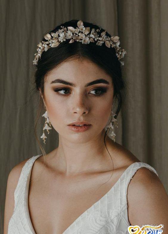 عکس مدل موی بسته با تاج گل ساده عکس مدل موی بسته با تاج گل ساده