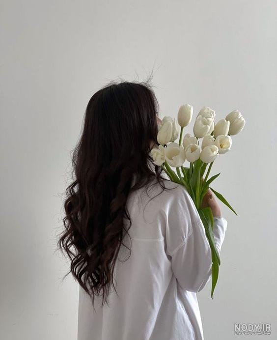 عکس پروفایل پسرانه گل به دست ❤️ [ بهترین تصاویر ]