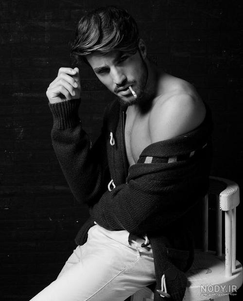 عکس سیگار کشیدن لاکچری