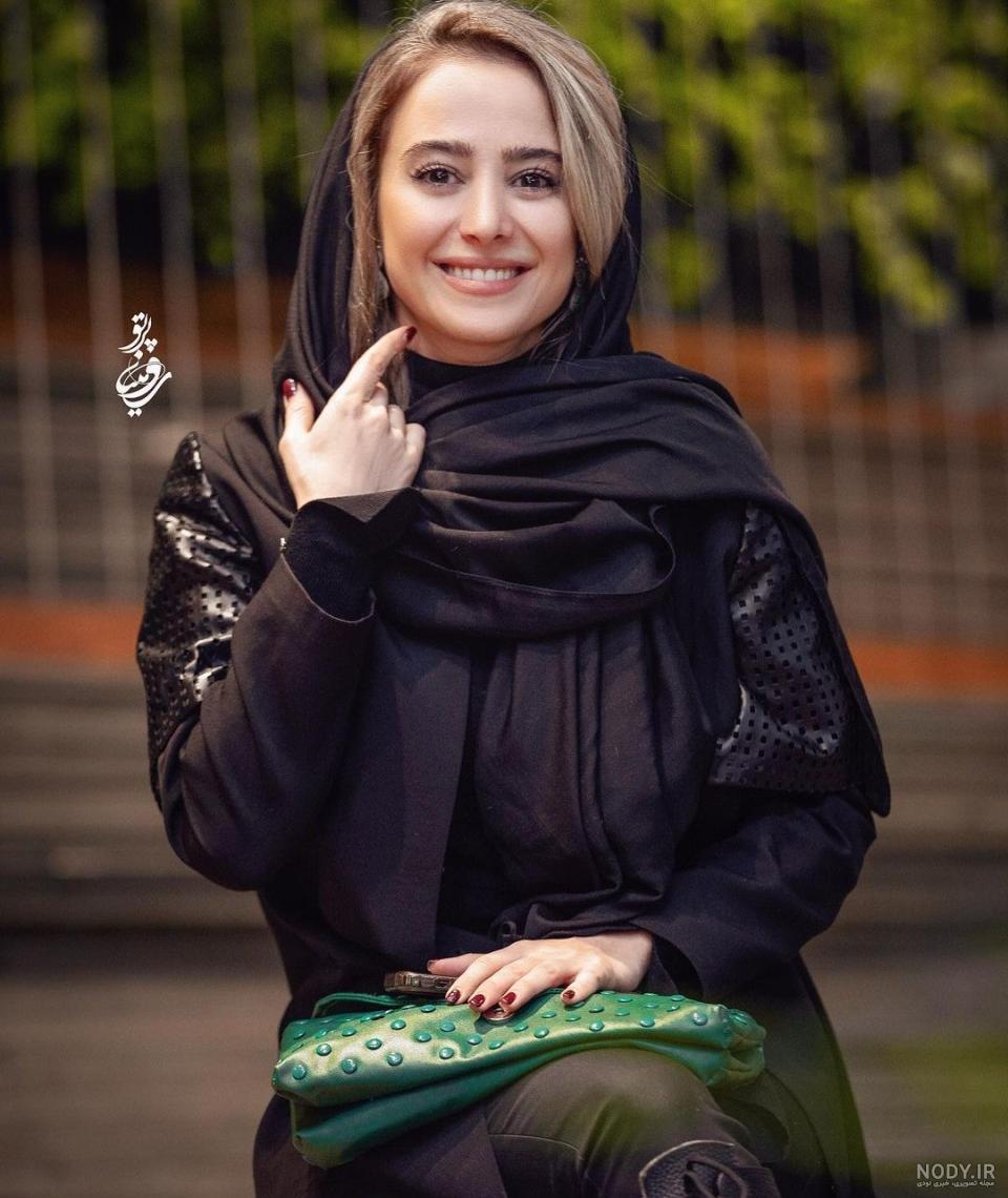 الناز حبیبی - ویکی‌پدیا، دانشنامهٔ آزاد