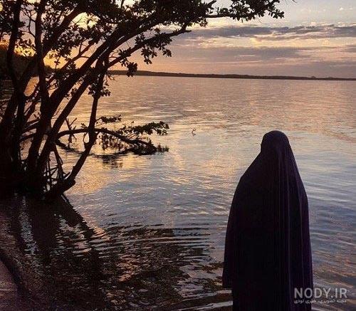 عکس خفن ژست عکس کنار دریا دخترانه با حجاب