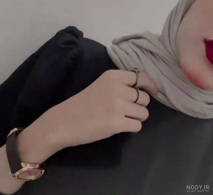 عکس فیک دختر از نیم رخ