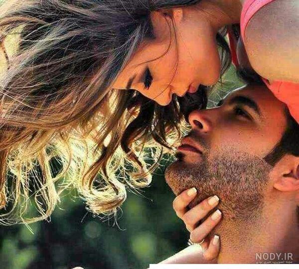 عکس پاییزی عاشقانه دونفره زیبا و بارانی برای پروفایل عکس پاییزی عاشقانه دونفره زیبا و بارانی برای پروفایل