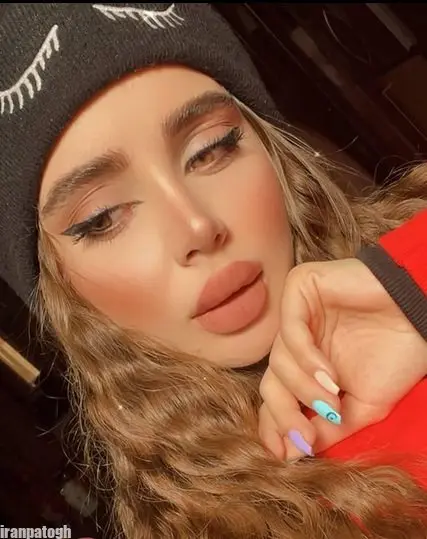 نیکا بدون آرایش