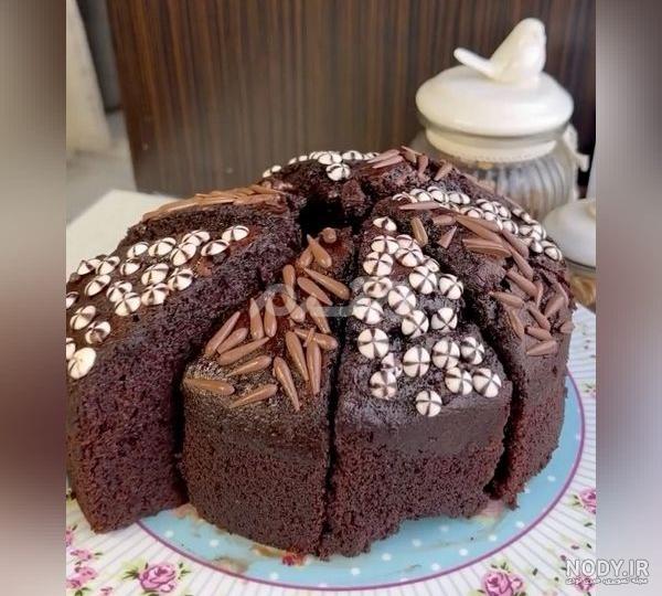 عکس کیک خانگی ساده شکلاتی