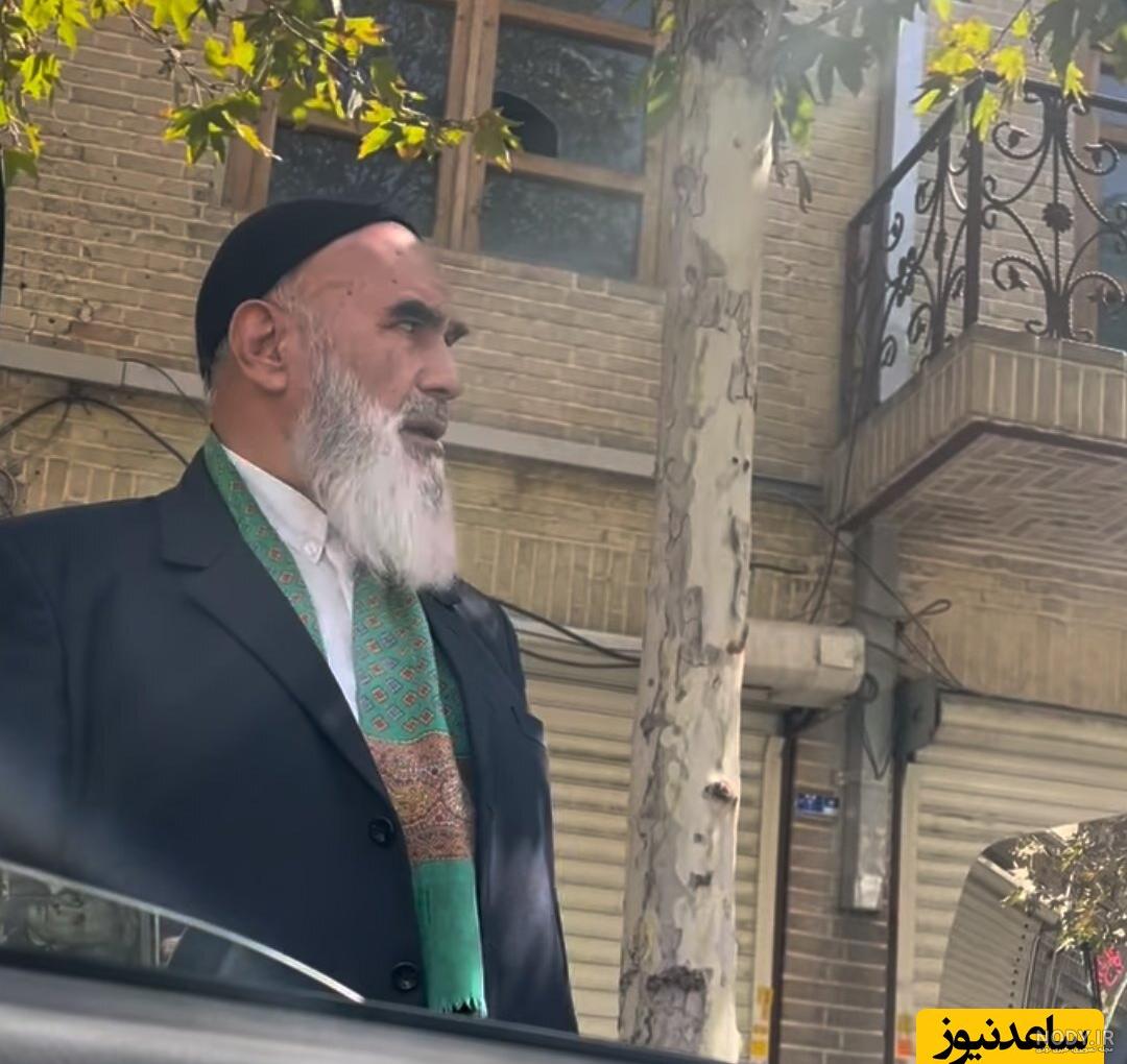 عکس/امام خمینی(ره)در دیداربا یك جانباز عکس/امام خمینی(ره)در دیداربا یك جانباز