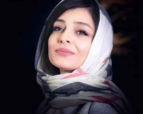 عکس سارا بیاتی
