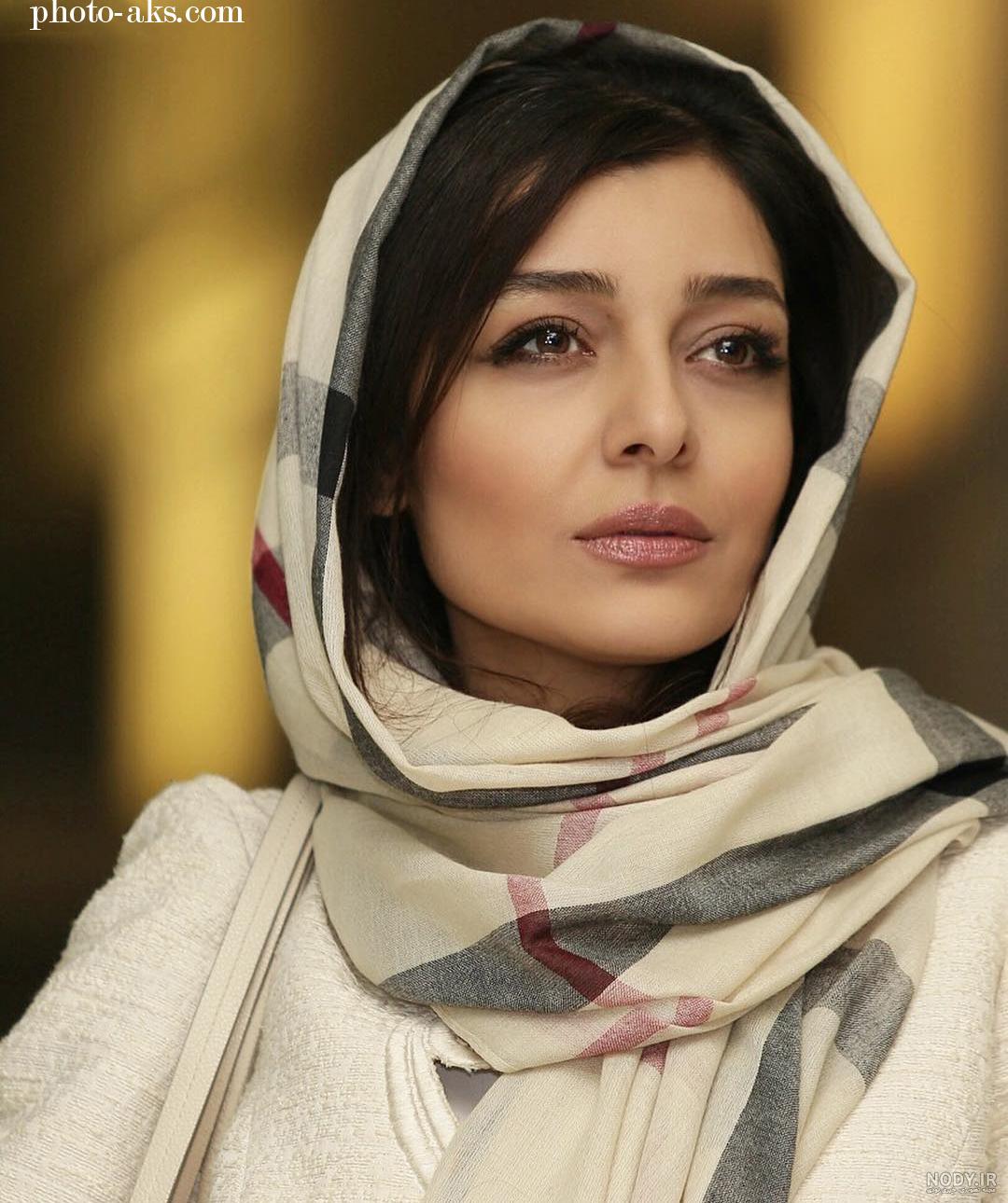 عکس ساره بیات با عشق زندگی اش