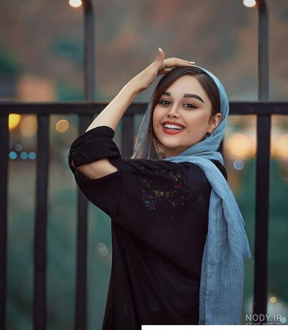 عکس هنری دخترانه سیاه و سفید