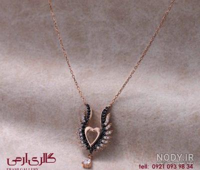 عکس گردنبند طلا بال فرشته عکس گردنبند طلا بال فرشته