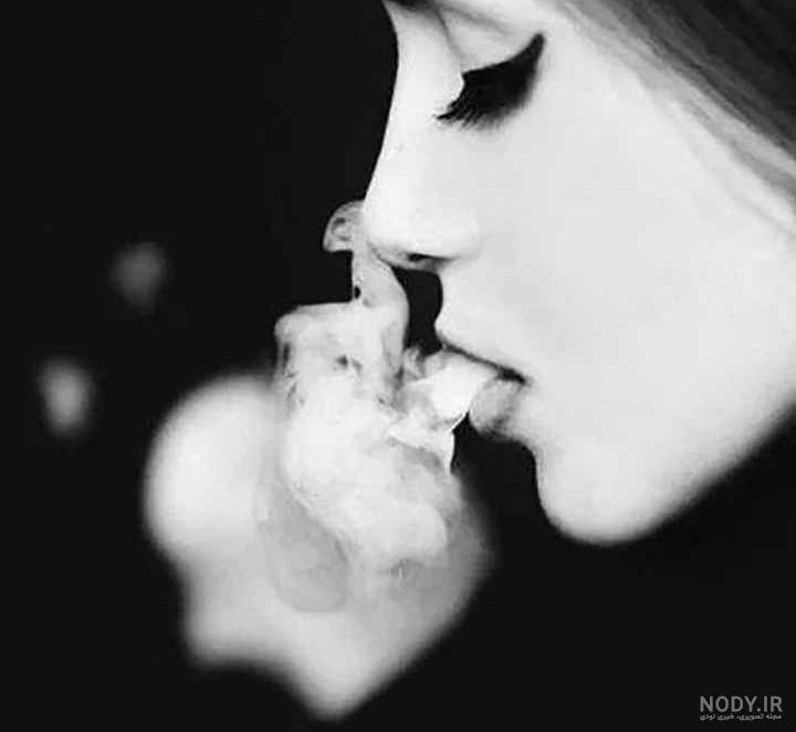 عکس سیگار و فندک دخترونه