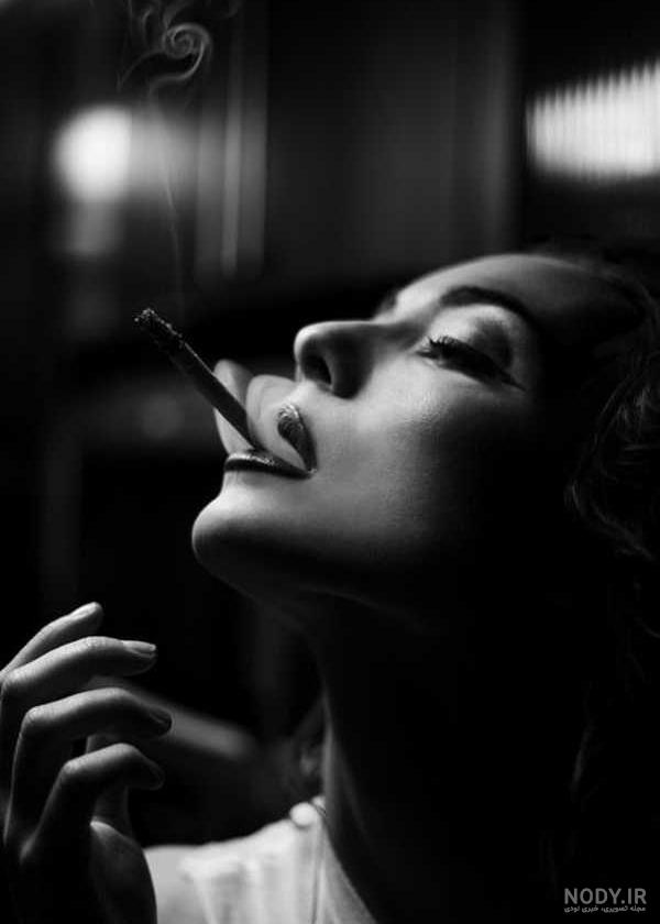 عکس خفن عکس سیگار و فندک دخترونه