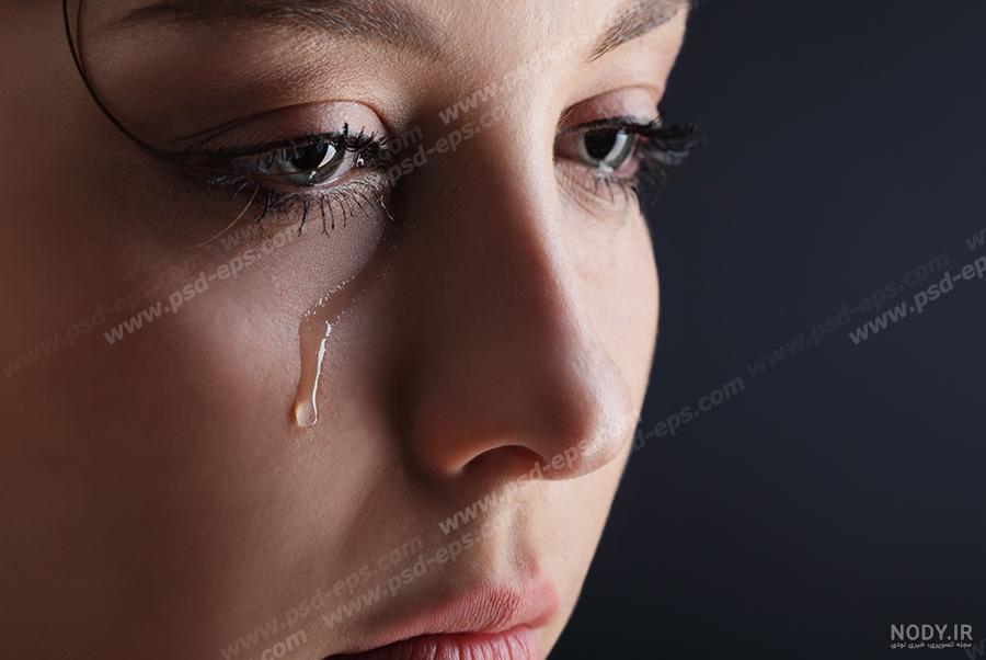 عکس/ چشمان سیاه شده از گریه بهاره کیان افشار عکس/ چشمان سیاه شده از گریه بهاره کیان افشار