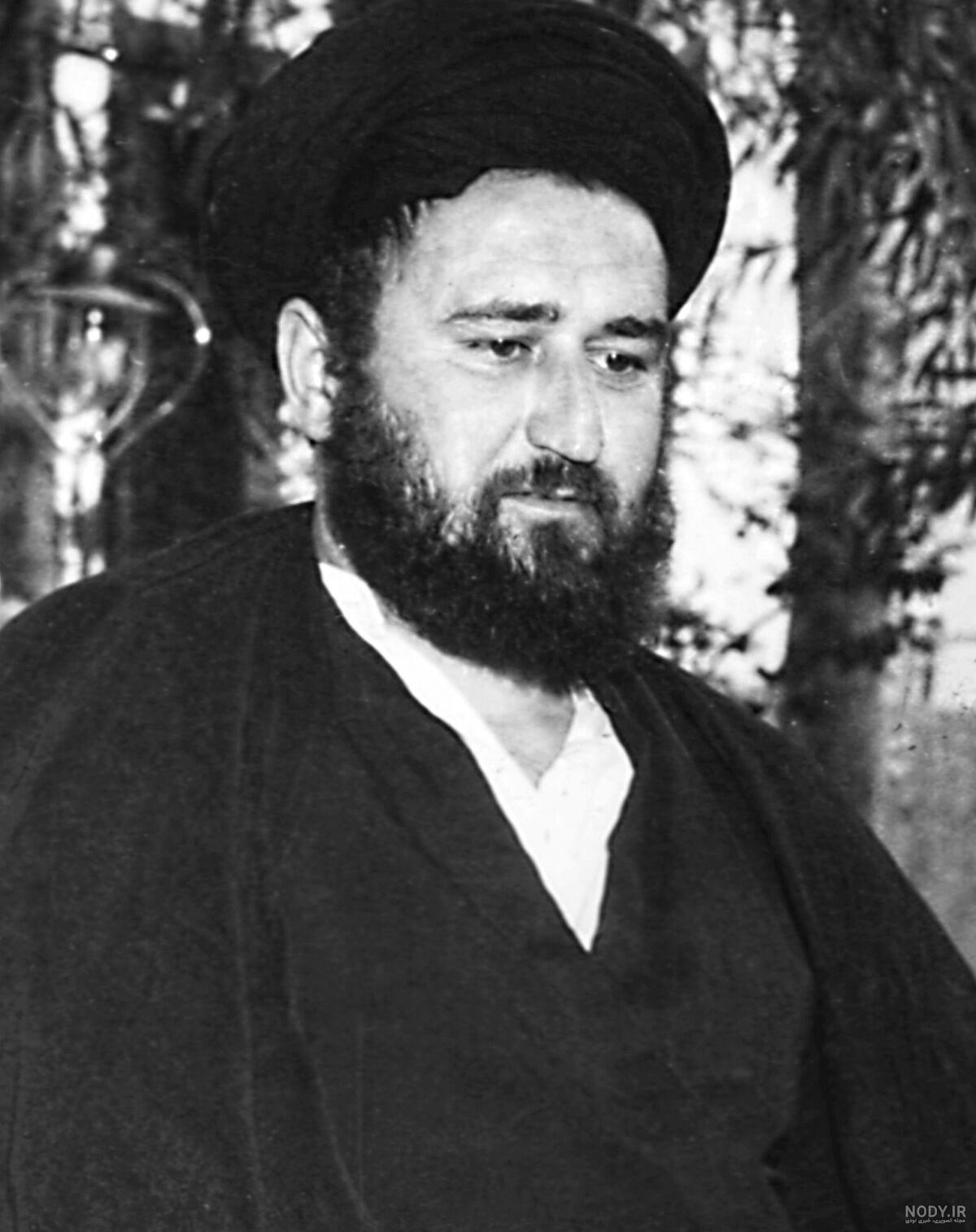 تصاویر: مراسم ختم عروس بزرگ امام و همسر سیدمصطفی تصاویر: مراسم ختم عروس بزرگ امام و همسر سیدمصطفی