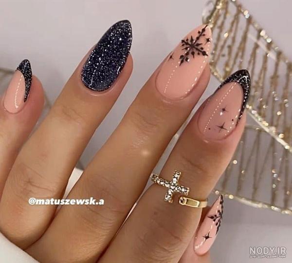 انواع دیزاین ناخن با لاک ژل (جذاب و شیک ترین طرح های سال) + تصاویر زیبا 🌹