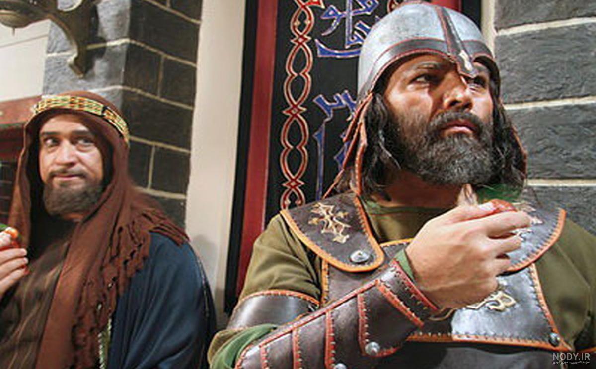 سر بریده حسین روی نیزه سنان (مختارنامه)
