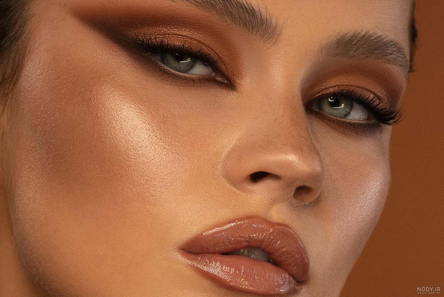 عکس مدل آرایش برای پوست سبزه عکس مدل آرایش برای پوست سبزه