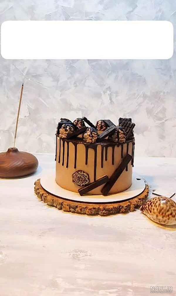۴۰ عکس کیک تولد جدید لاکچری و ساده با شیکترین مدل های تزیین