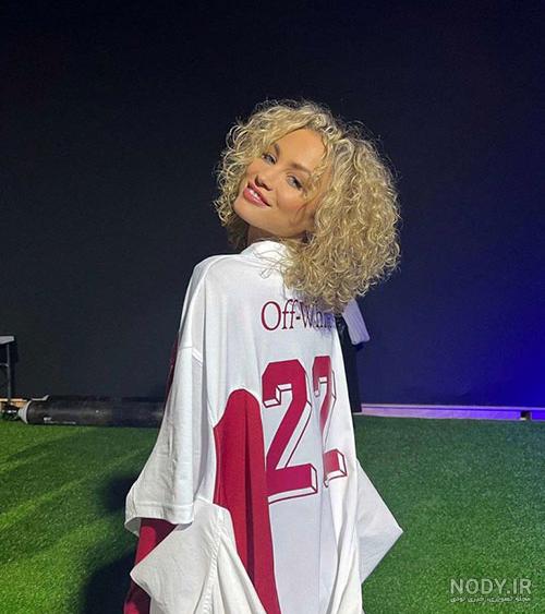 امباپه و همسرش در ساحل