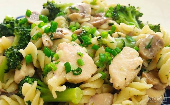 طرز تهیه کلم بروکلی کبابی با پنیر؛ یک پیش غذای لذیذ و متفاوت - کتاب کاله طرز تهیه کلم بروکلی کبابی با پنیر؛ یک پیش غذای لذیذ و متفاوت - کتاب کاله