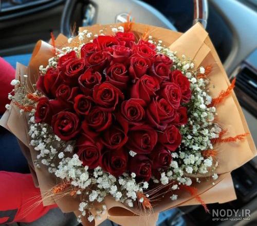عکس دسته گل رز قرمز خیلی بزرگ