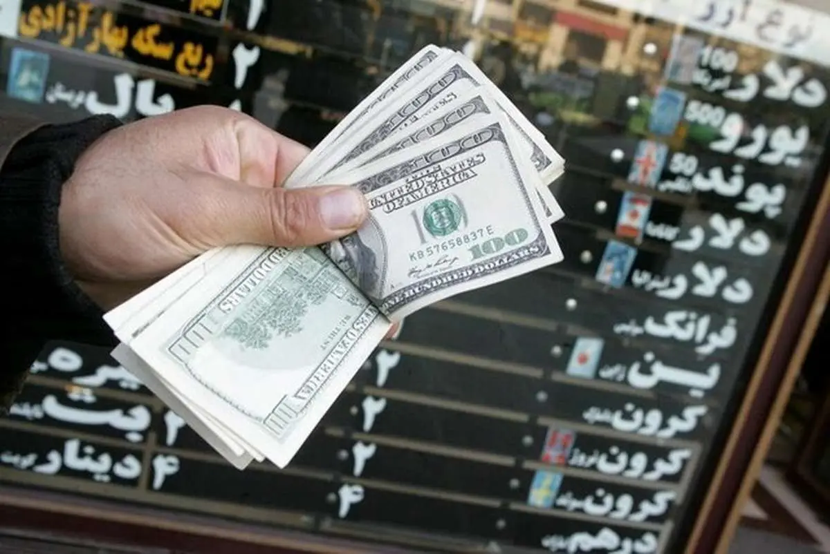 آخرین قیمت دلار، سکه و طلا در بازار امروز چهارشنبه 15 شهریور ماه آخرین قیمت دلار، سکه و طلا در بازار امروز چهارشنبه 15 شهریور ماه