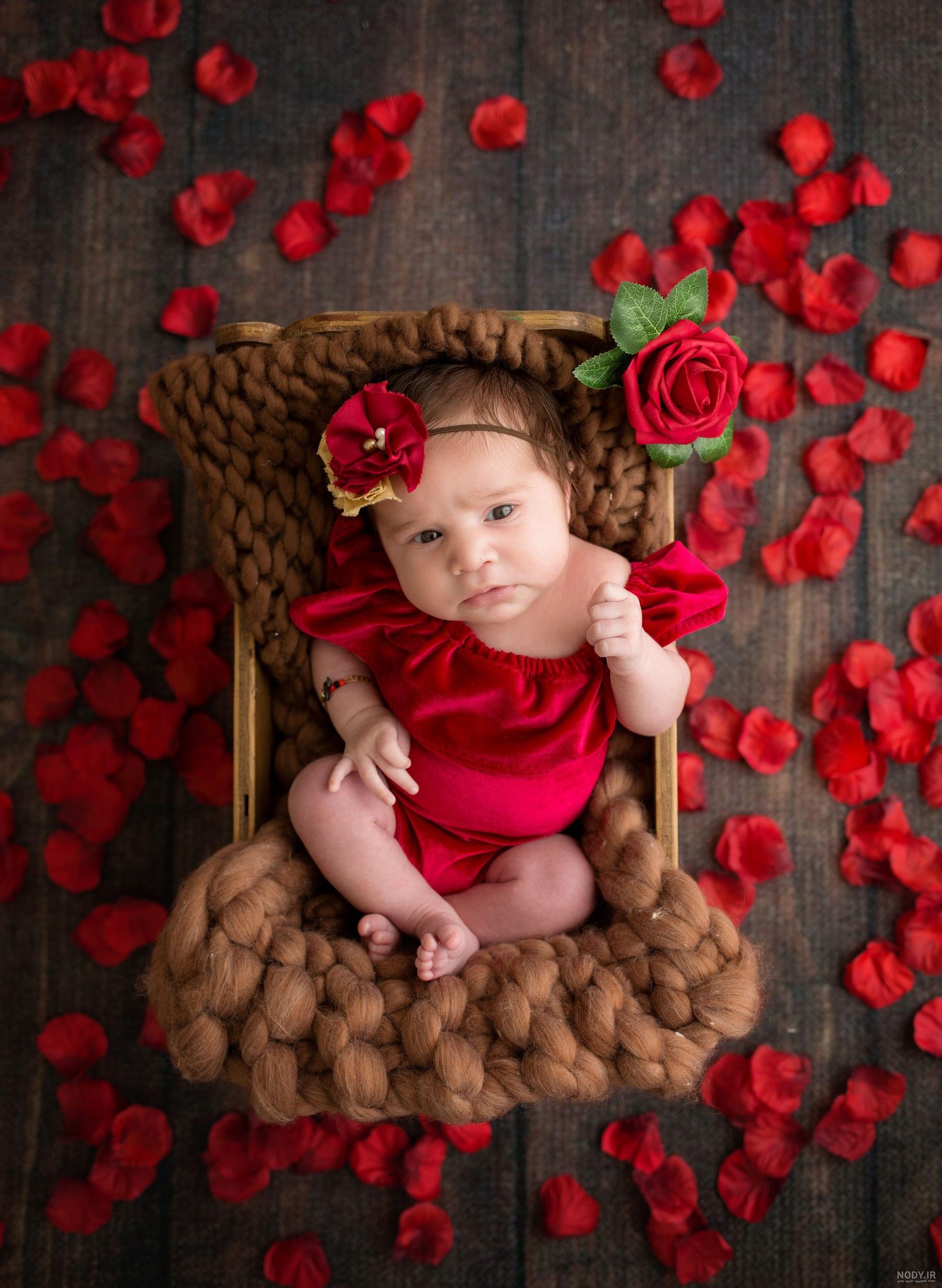 عکس شب یلدا نوزاد دختر