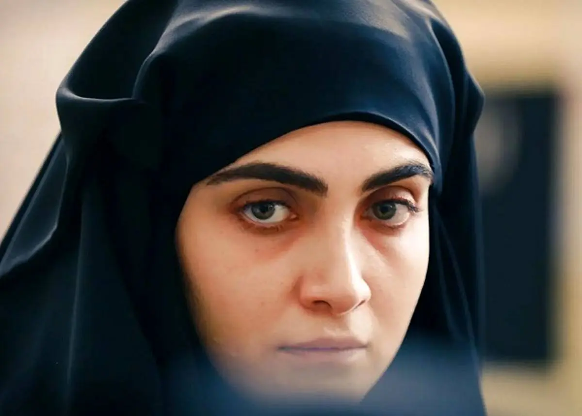 الناز حبیبی در کنار زوج محبوب ایرانی+عکس