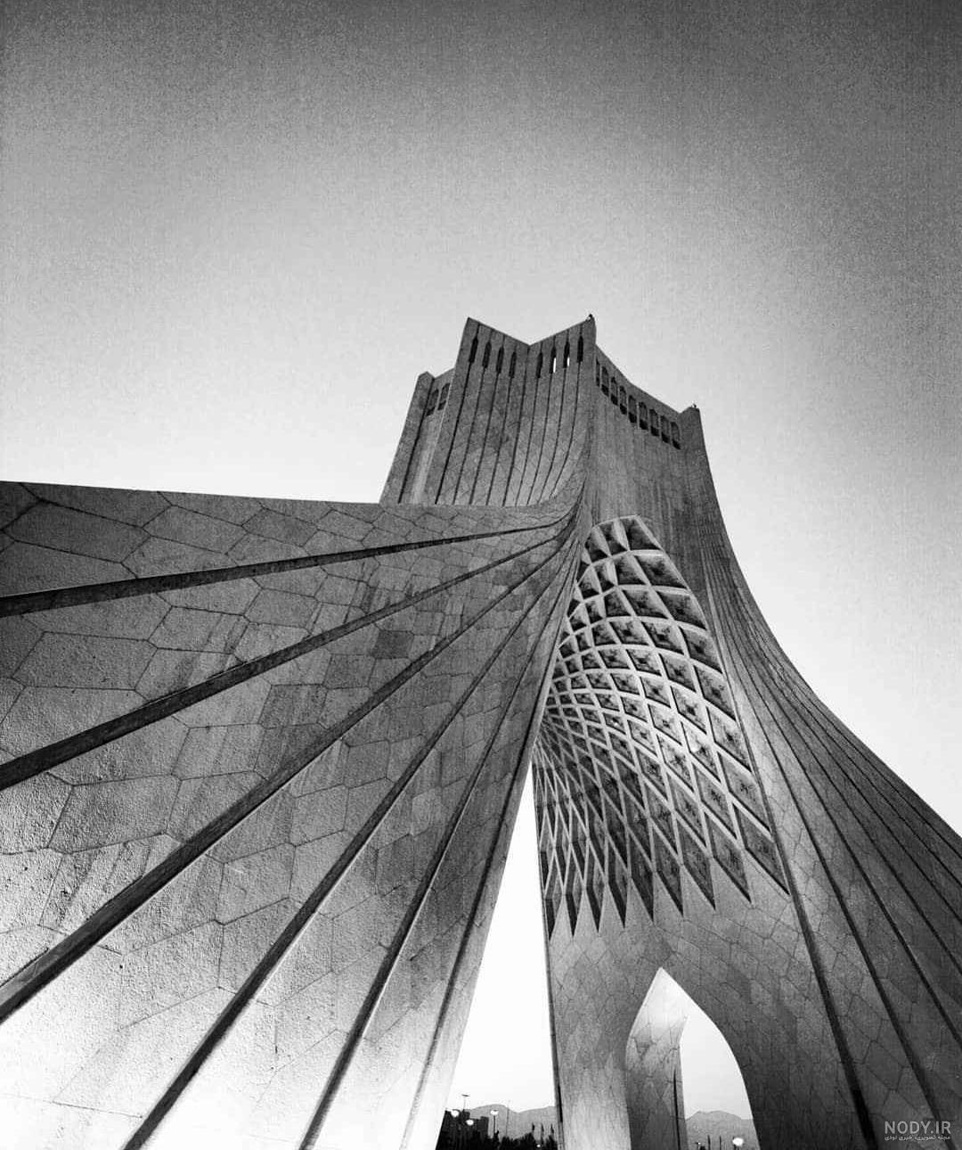 برج آزادی در تهران ایران در ژانویه سال 2019 گرفته شده در hdr 1468848 برج آزادی در تهران ایران در ژانویه سال 2019 گرفته شده در hdr 1468848