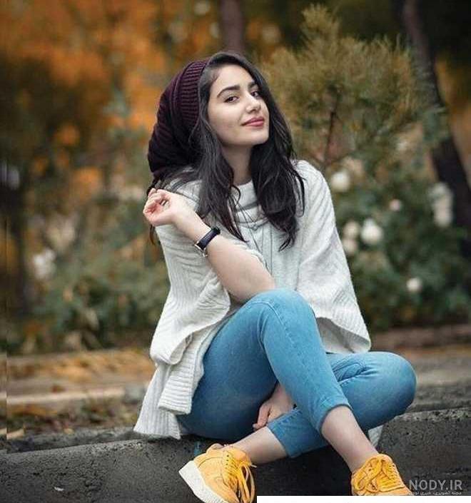 30 مدل ژست عکاسی هنری و زیبای دخترانه - Tjoor