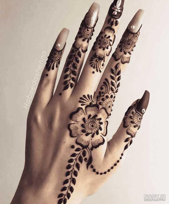 طرح های جدید و زیبای نقش حنا روی دست و پا + تصاویر