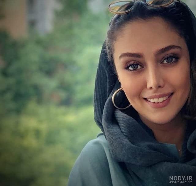 افکارنیوز - شادی مختاری بازیگر سریال جزیره در اکران خصوصی سریال جزیره +عکس  - صاحب‌خبر