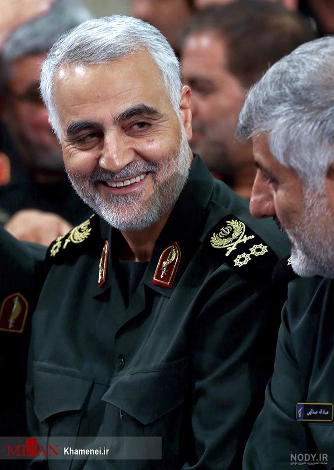 شهید حاج قاسم سلیمانی در آغوش رهبر انقلاب +عکس | ثریانت شهید حاج قاسم سلیمانی در آغوش رهبر انقلاب +عکس | ثریانت